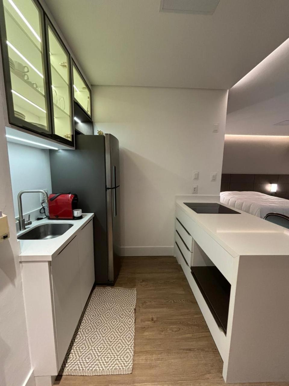Apart Hotel Moderno Em Joinville Exteriör bild